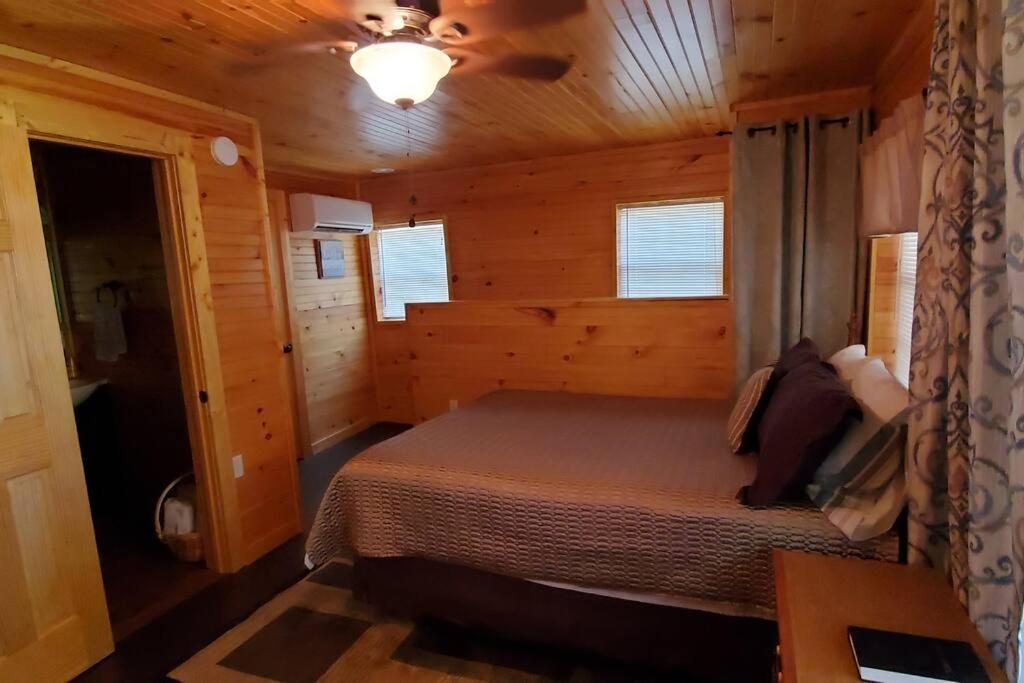 Waterwheel Cabin By The Creek Murphy Extérieur photo